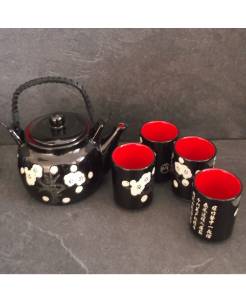 Coffret Théière avec 4 tasses